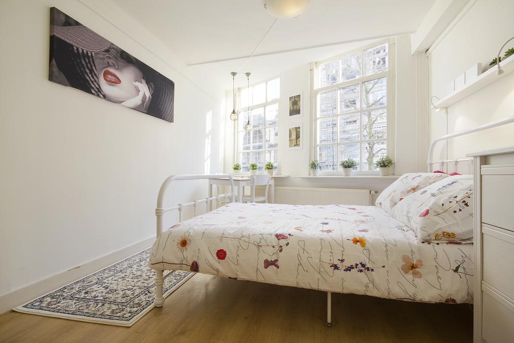 Homestay Spui's The Limit Amsterdam